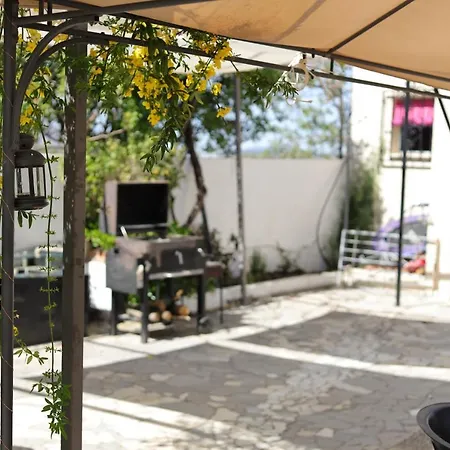 The Dream Retreat Experience Homestay Belicena
