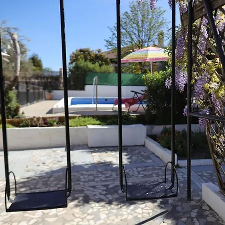 The Dream Retreat Experience Homestay Belicena